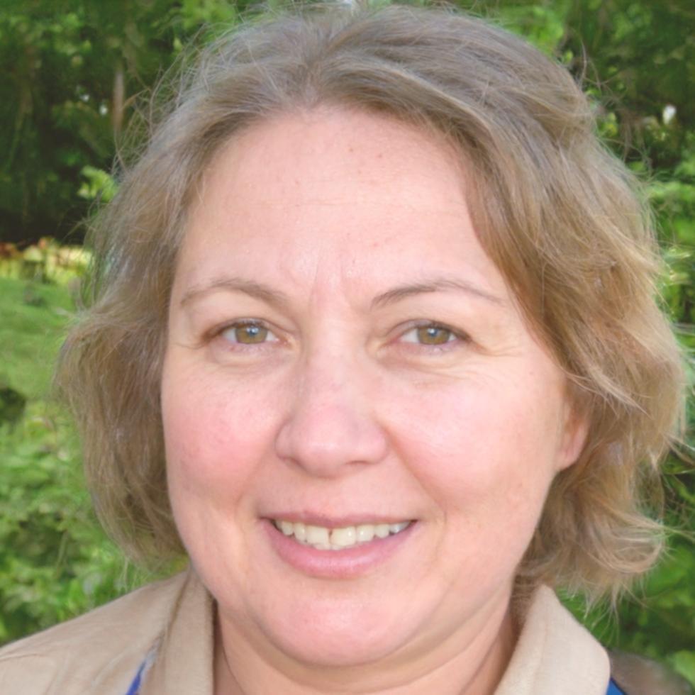 Professional headshot of Nina, Integration Specialist
